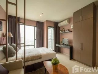 Condo en alquiler de estudio en Huai Khwang, Bangkok