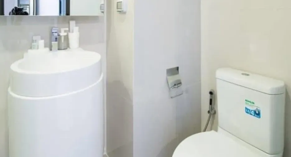 For rent スタジオ condo in Huai Khwang, Bangkok