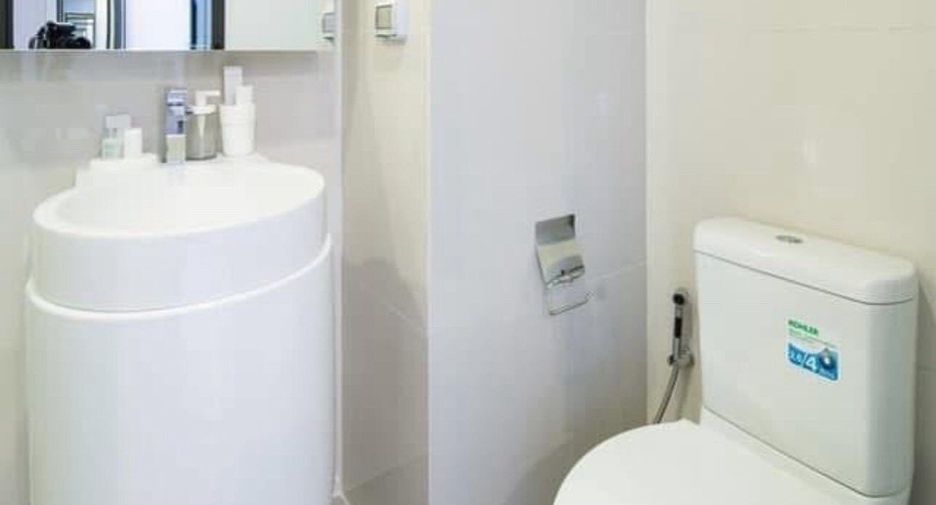For rent studio condo in Huai Khwang, Bangkok