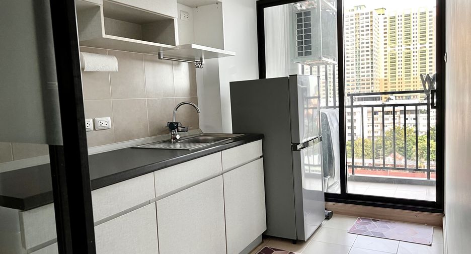 For rent 1 bed condo in Thon Buri, Bangkok
