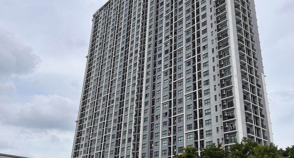 For rent 1 bed condo in Thon Buri, Bangkok