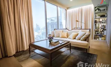 Condo en alquiler de 3 habitaciones en Khlong Toei, Bangkok