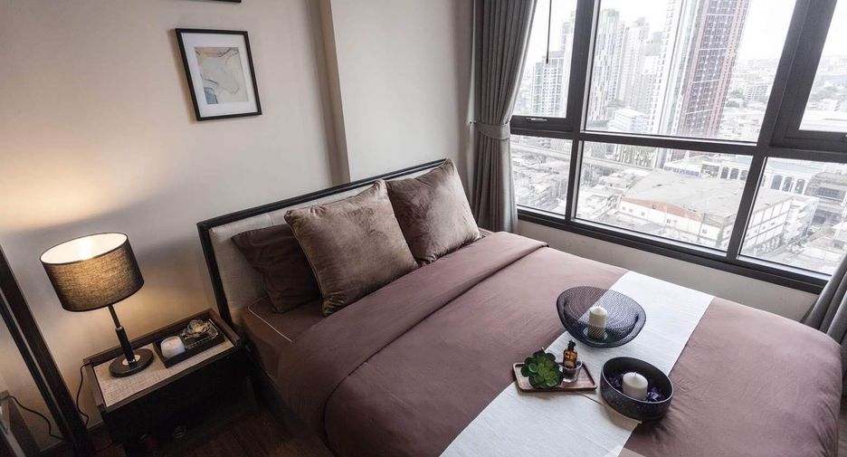 For rent 1 bed condo in Khlong Toei, Bangkok