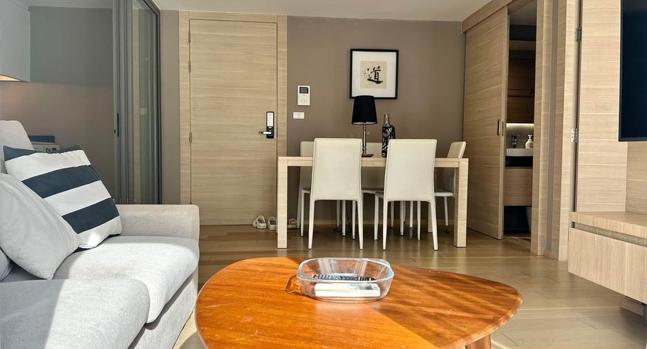 For rent 1 bed condo in Sathon, Bangkok
