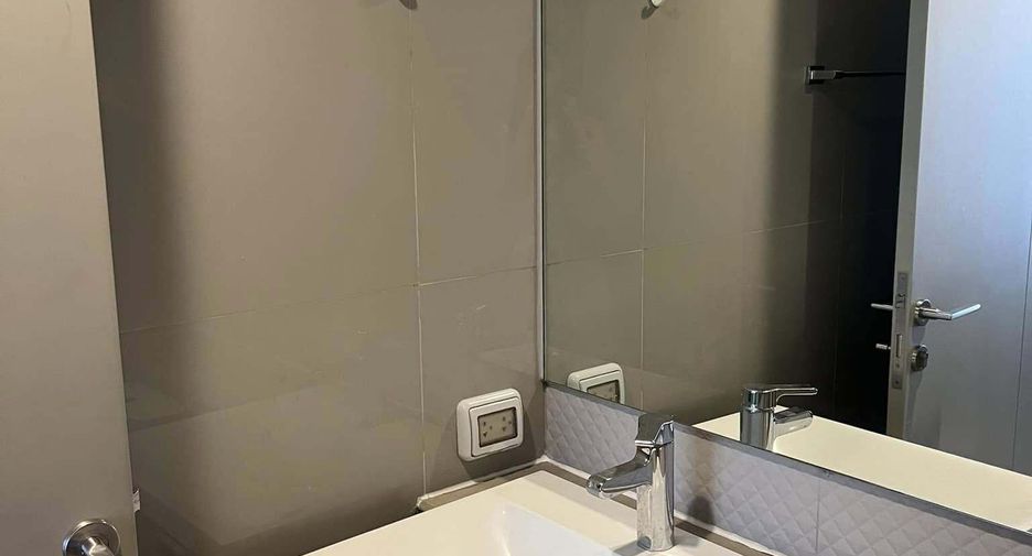 For sale 1 bed condo in Bangkok Yai, Bangkok