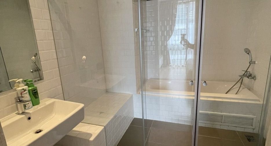 Wohnung zur Miete mit 2 Zimmer in Watthana, Bangkok