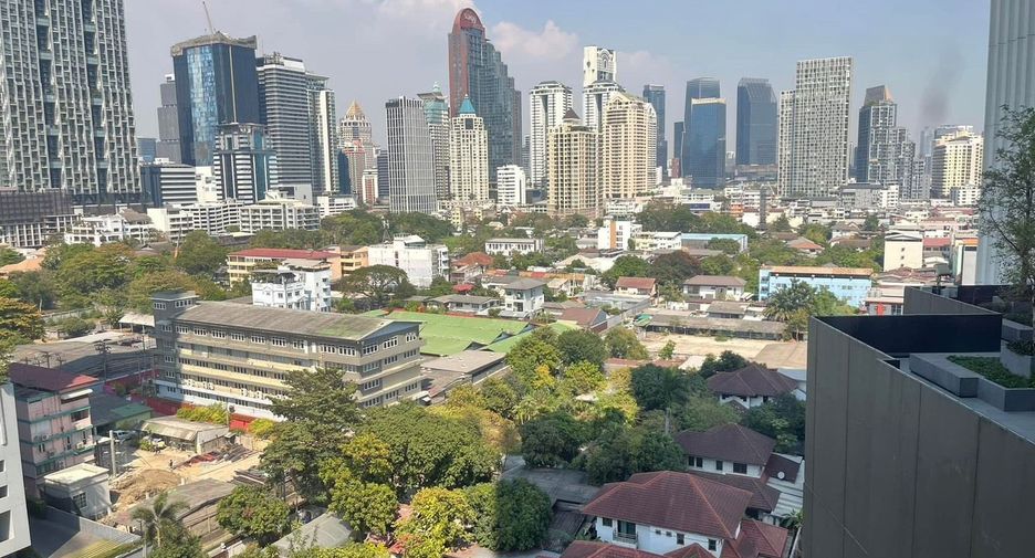 For rent 1 bed condo in Sathon, Bangkok