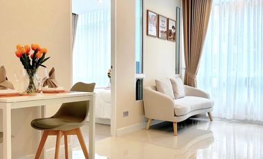 Condo en alquiler de 1 habitaciones en Bang Na, Bangkok