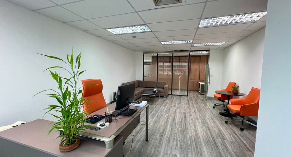 For rent office in Watthana, Bangkok