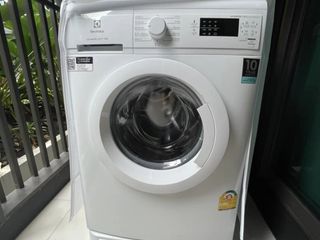 Condo en alquiler de estudio en Huai Khwang, Bangkok