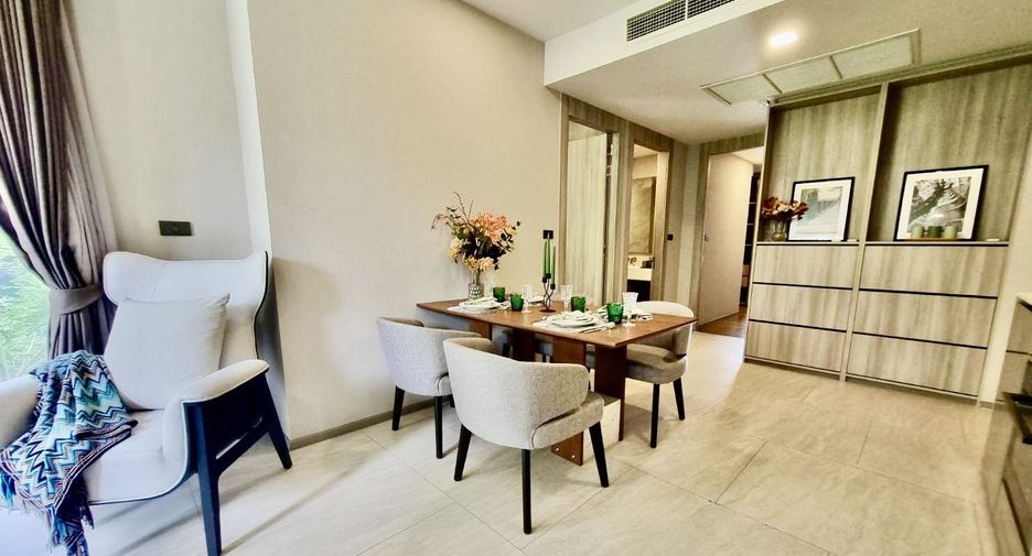 For rent 2 bedrooms condo in Watthana, Bangkok