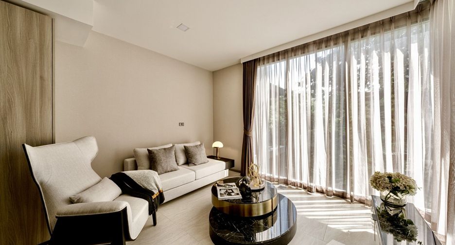 For rent 2 bedrooms condo in Watthana, Bangkok
