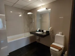 Аренда 1 кровать апартаменты в Кхлонг Тоеи, Бангкок