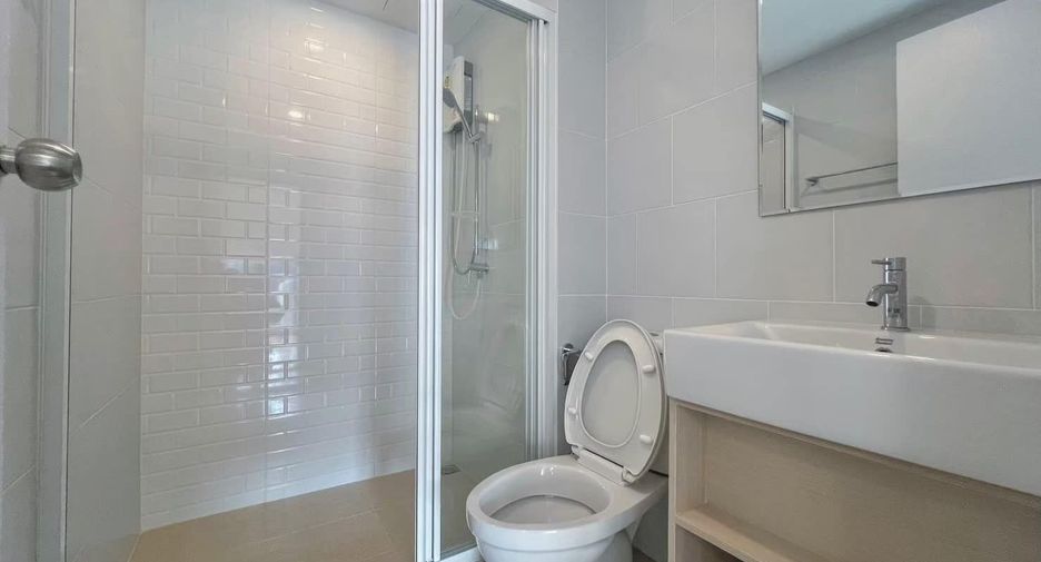 For rent studio condo in Wang Thonglang, Bangkok