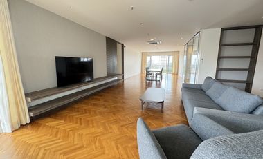 For rent 3 bedrooms condo in Sathon, Bangkok
