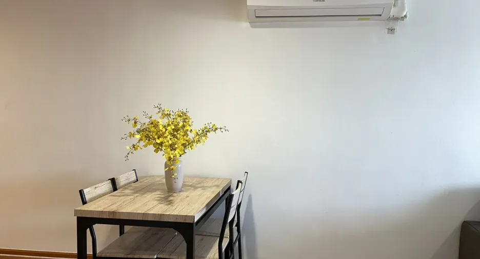 For rent 2 bedrooms condo in Khlong Toei, Bangkok