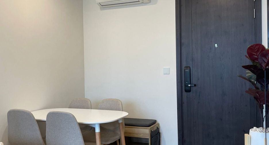 Condo en alquiler de 1 habitaciones en Huai Khwang, Bangkok