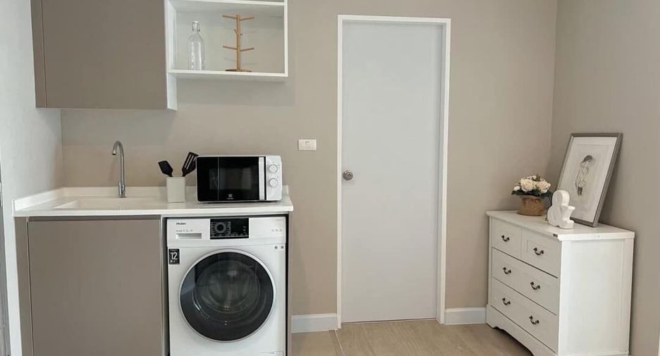 For rent 1 bed condo in Huai Khwang, Bangkok