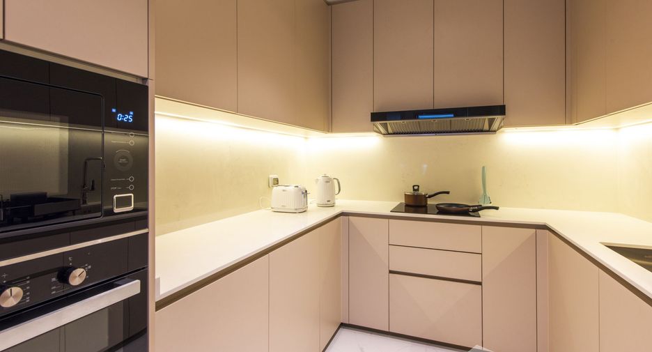 For rent 2 bedrooms condo in Mueang Samut Prakan, Samut Prakan