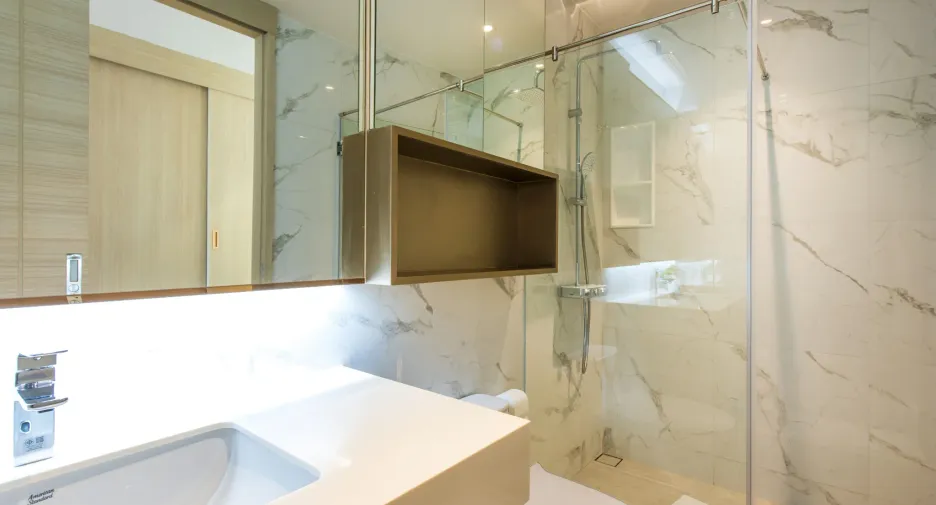 For rent 2 bedrooms condo in Mueang Samut Prakan, Samut Prakan