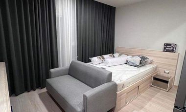 À louer 1 chambre condo à Huai Khwang, Bangkok
