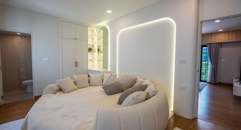 Villa zur Miete mit 4 Zimmer in Bang Phli, Samut Prakan