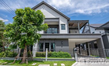 For rent 4 bedrooms villa in Bang Phli, Samut Prakan