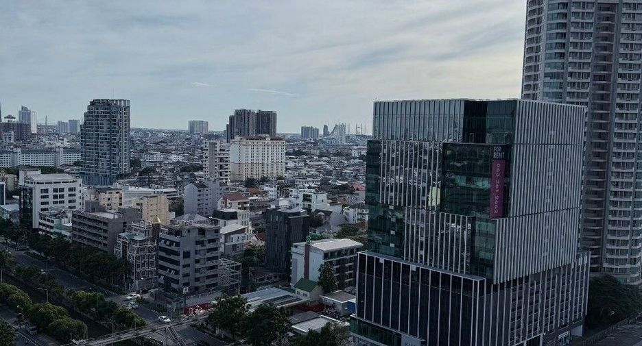 For rent 1 bed condo in Sathon, Bangkok