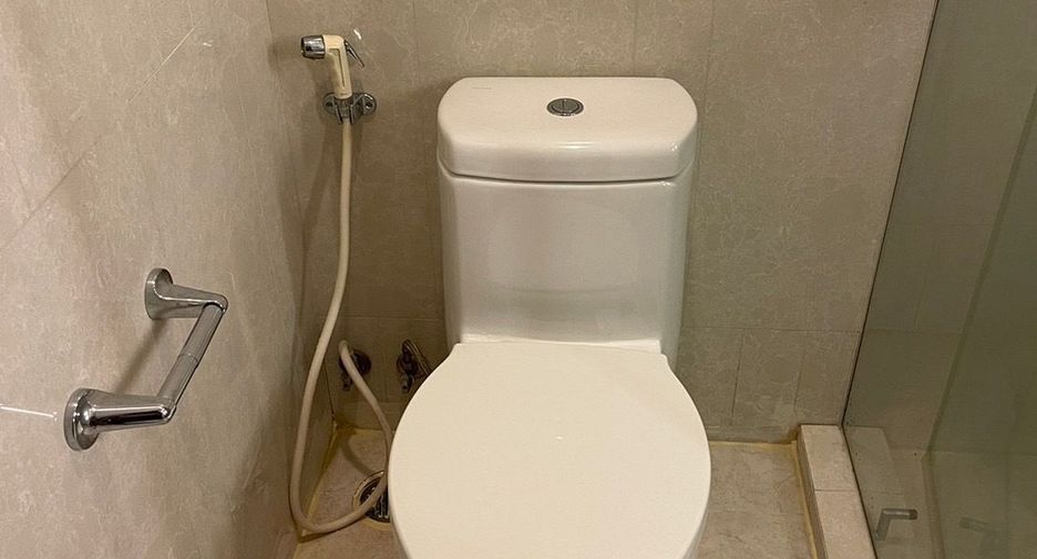 ให้เช่า 2 ห้องนอน คอนโด ใน วัฒนา, กรุงเทพฯ