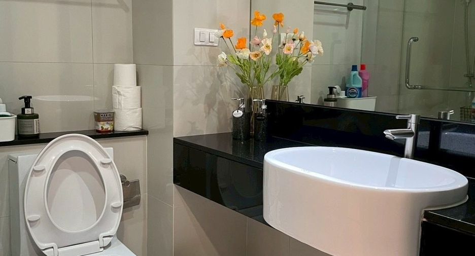 Condo en alquiler de 1 habitaciones en Watthana, Bangkok