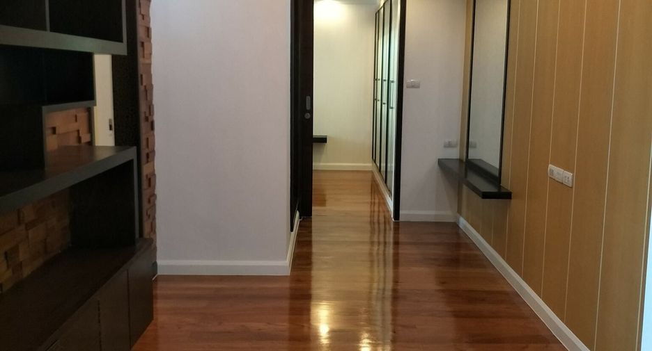 Wohnung zur Miete mit 2 Zimmer in Watthana, Bangkok