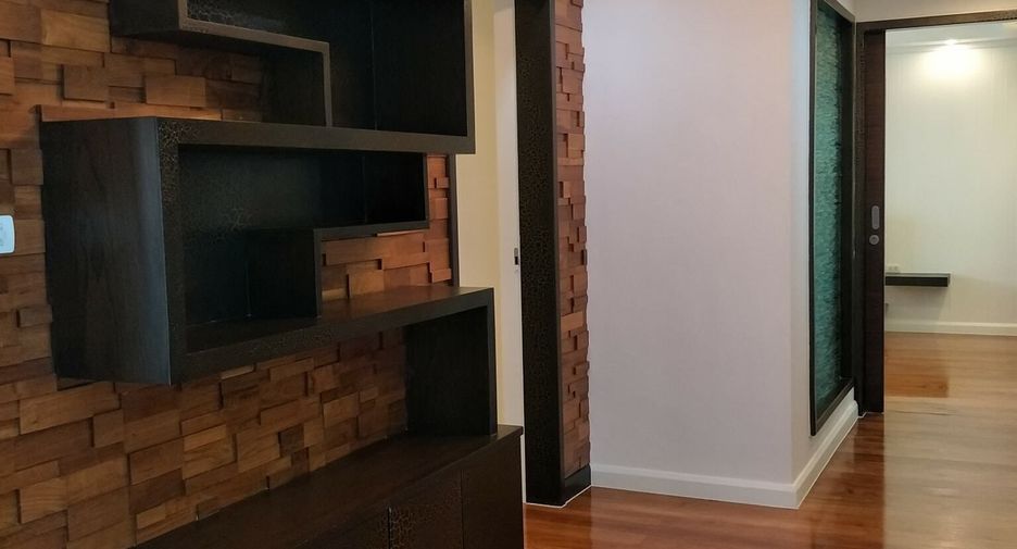 Wohnung zur Miete mit 2 Zimmer in Watthana, Bangkok
