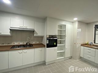 Apartamento en alquiler de 3 habitaciones en Watthana, Bangkok