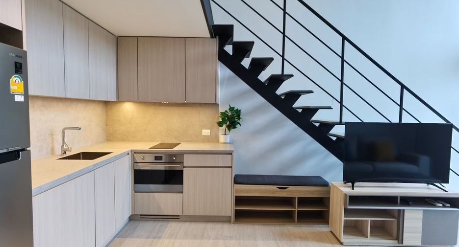 For rent 1 bed condo in Sathon, Bangkok
