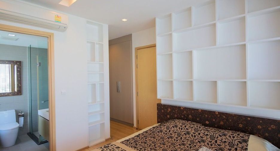 For rent 2 bedrooms condo in Khlong Toei, Bangkok