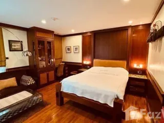 For rent studio condo in Yan Nawa, Bangkok