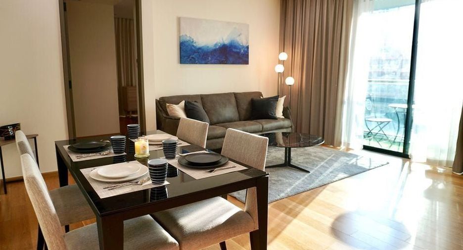 For rent 3 bedrooms condo in Khlong Toei, Bangkok