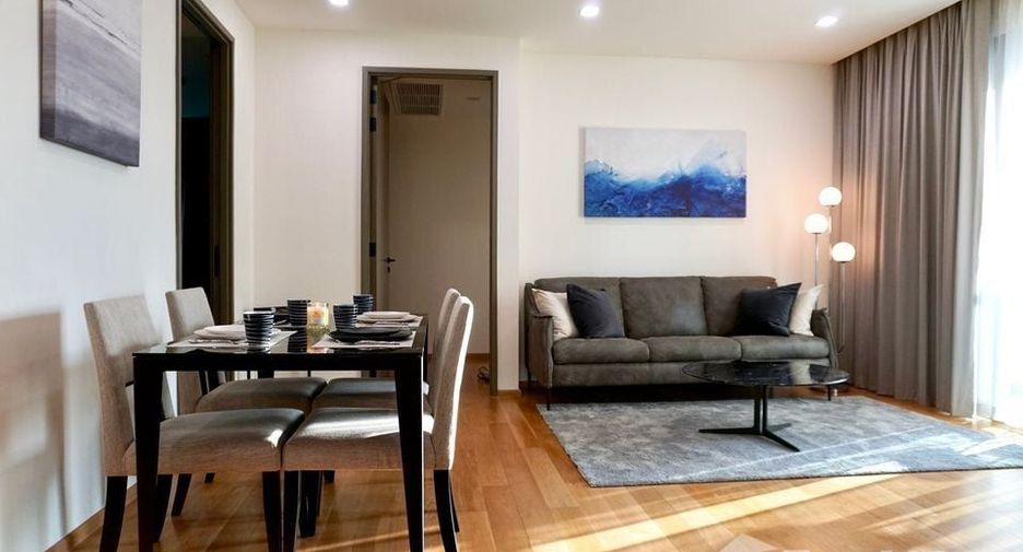 For rent 3 bedrooms condo in Khlong Toei, Bangkok