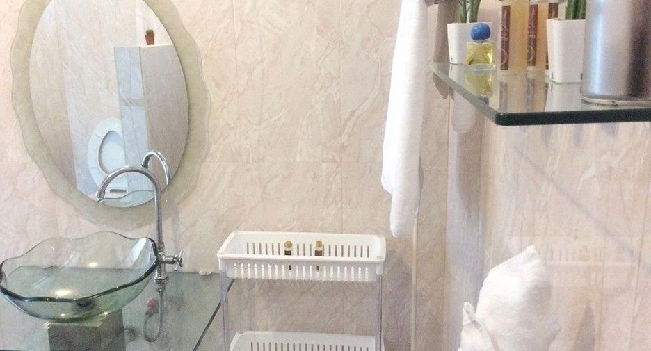 Аренда 3 спальни дом в Кхан На Яо, Бангкок