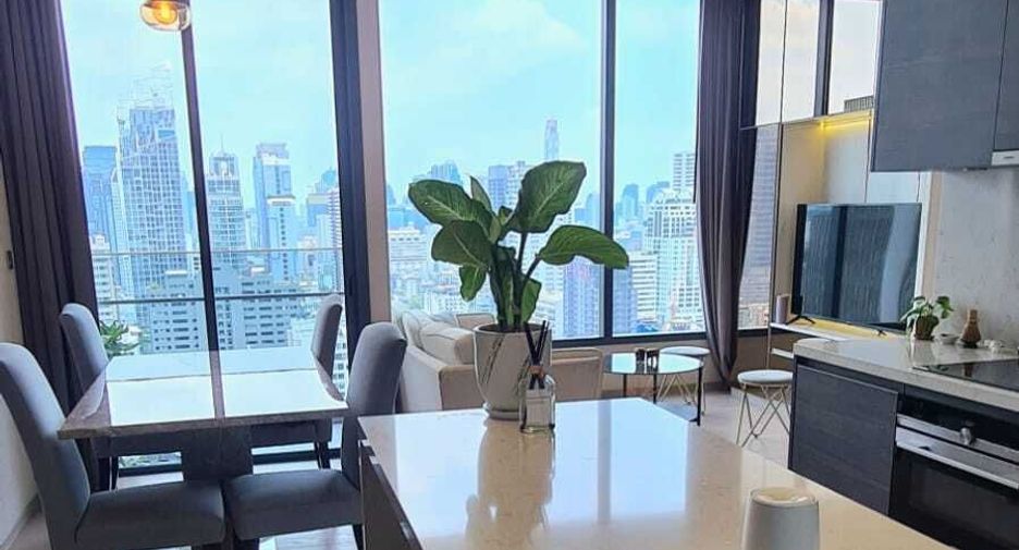 Condo en alquiler de 2 habitaciones en Watthana, Bangkok