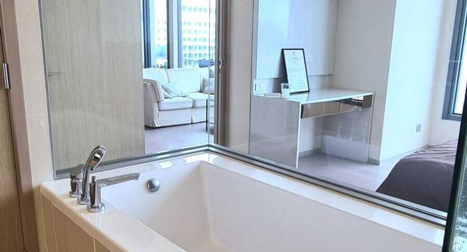 Condo en alquiler de 2 habitaciones en Watthana, Bangkok