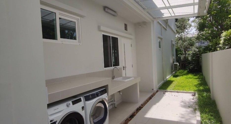 For rent 4 bedrooms house in Prawet, Bangkok