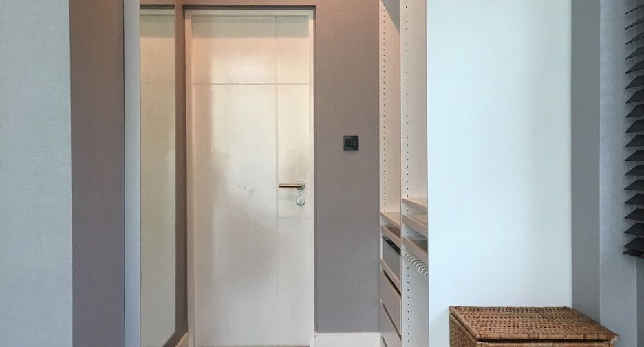 For rent 3 bedrooms townhouse in Bang Kapi, Bangkok