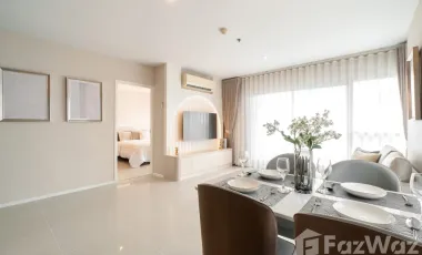 For rent 2 bedrooms condo in Huai Khwang, Bangkok