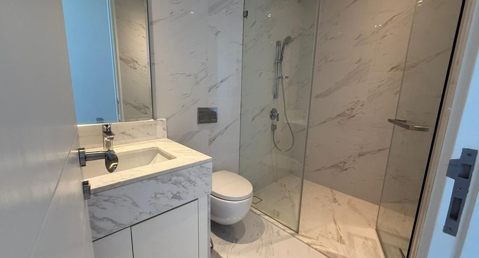 For rent 2 bedrooms condo in Bang Kho Laem, Bangkok