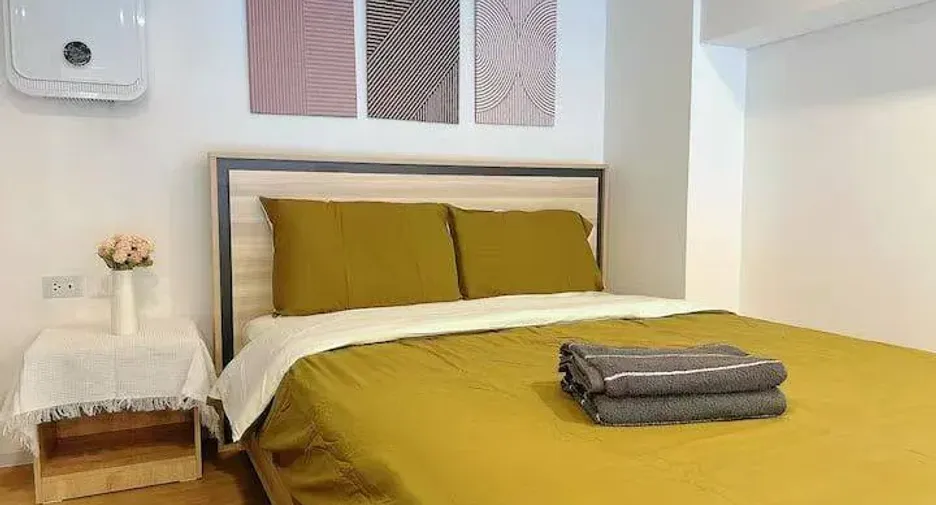 À louer 1 chambre condo à Huai Khwang, Bangkok