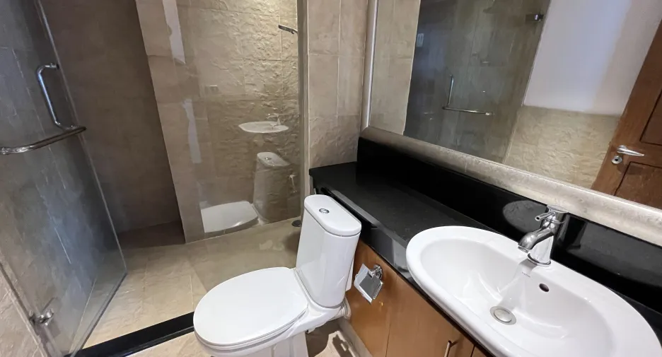 For rent 2 bedrooms condo in Sathon, Bangkok