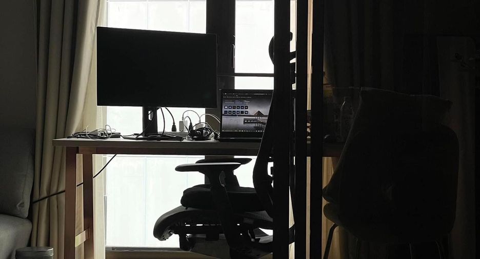 For rent 1 bed condo in Watthana, Bangkok