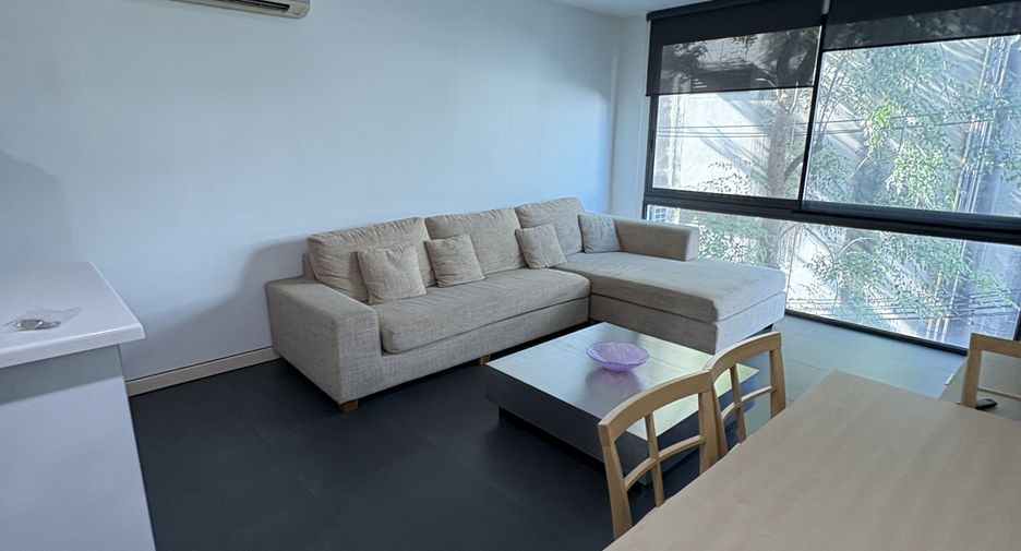 For rent 1 bed condo in Watthana, Bangkok