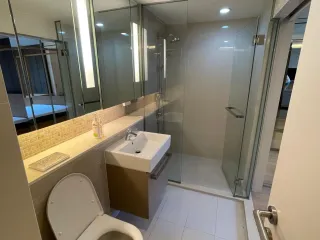 À louer 1 chambre condo à Khlong Toei, Bangkok